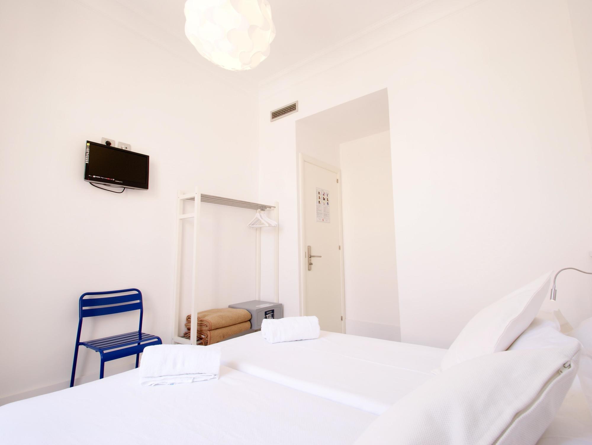 Express By Gaiarooms Guest house Barcelona